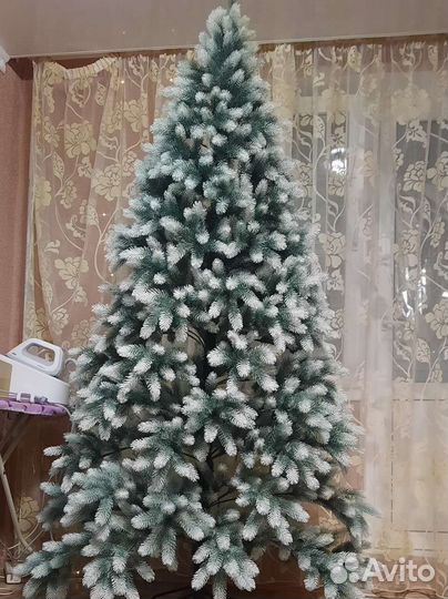 Елка искусственная литая 220