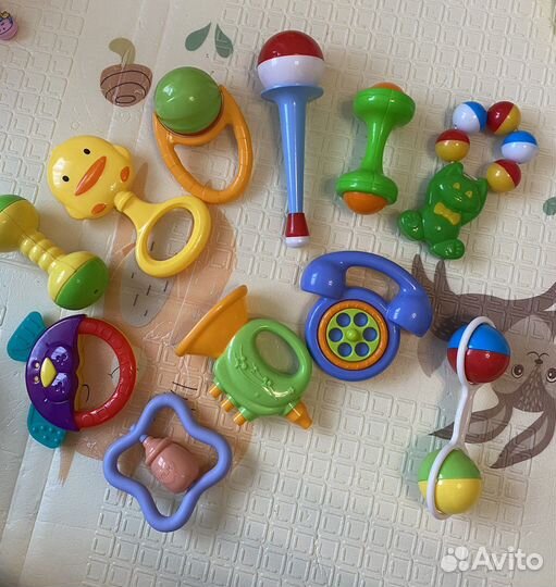 Игрушки погремушки мякиши для малыша