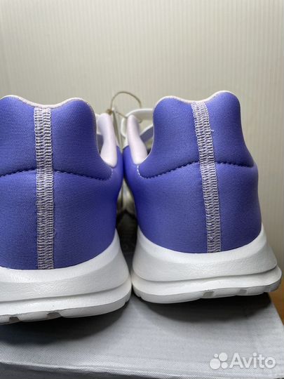 Кроссовки adidas 39 размер