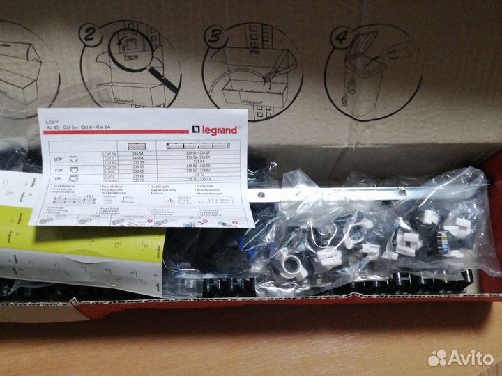 Патч-пан. UTP 24 RJ45 кат6, арт. 033561 Legrand