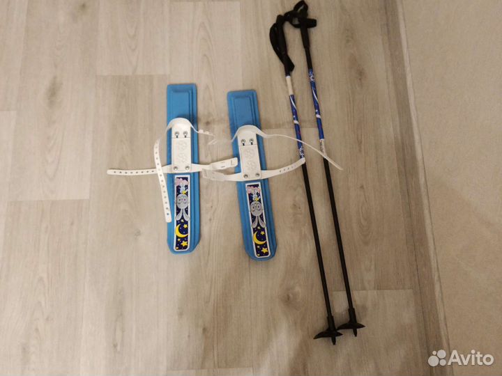 Лыжи с палками