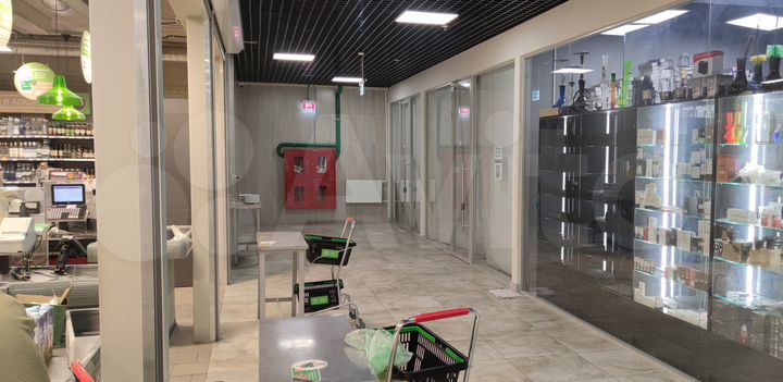 Сдам торговое помещение, 28 м²