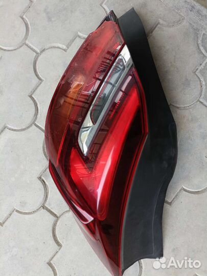 Фонарь задний правый на opel Инсигния