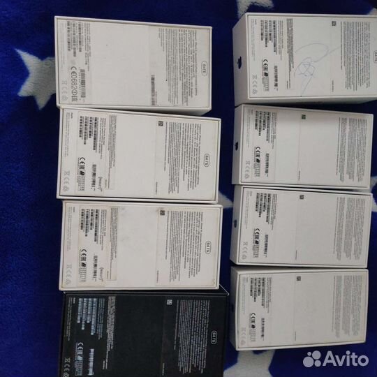 Коробка от iPhone