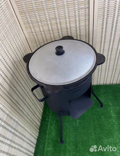 Казан чугунный с печкой