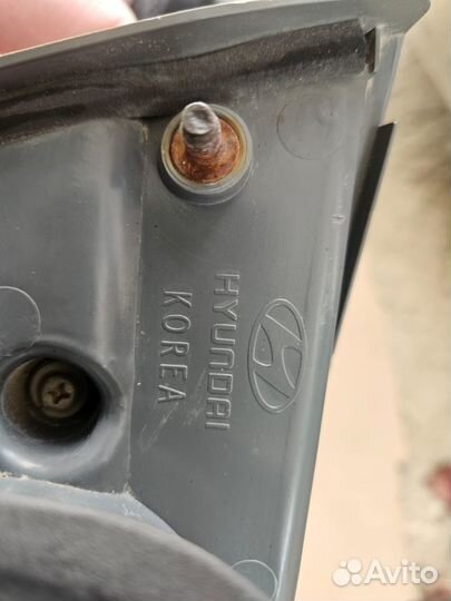 Фонарь крышки багажника правый Hyundai Sonata NF