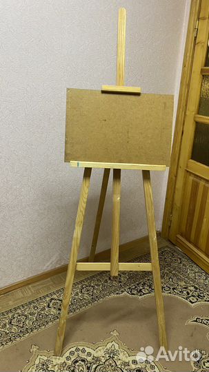 Мольберт художественный