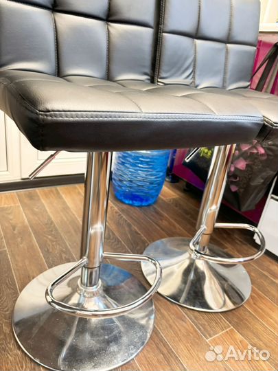 Барный стул