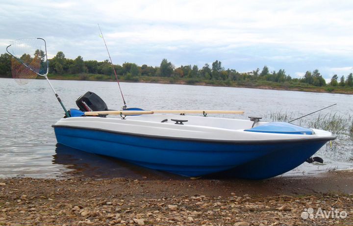 Абсолютно новая моторная лодка Пингвин тримаран