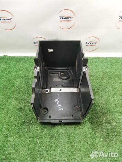 Короб аккумулятора Ford Focus 3 универсал 1.6 pndd