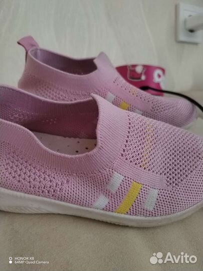 Кроссовки для девочки