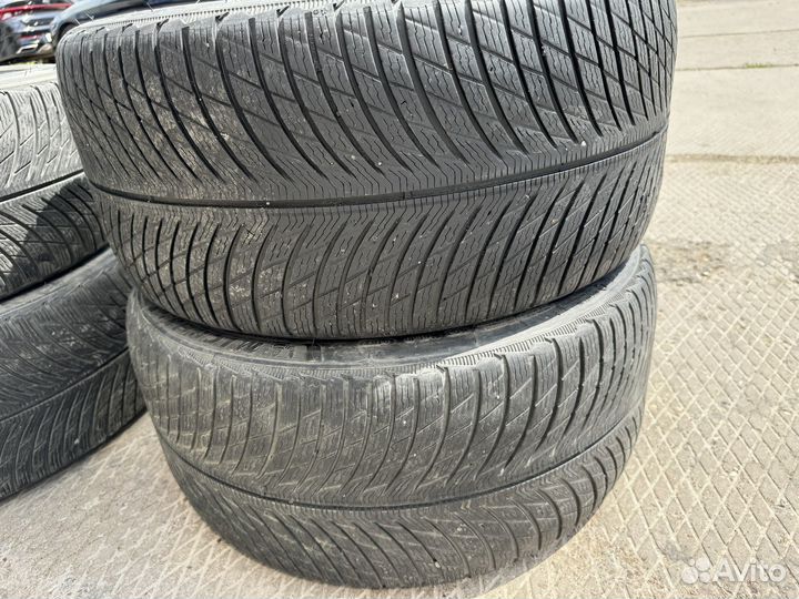 Michelin Pilot Alpin 5 245/40 R19 и 275/35 R19 98H