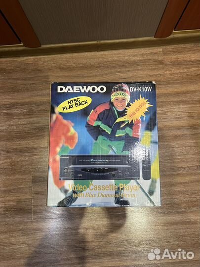 Видеомагнитофон daewoo DV-K10W