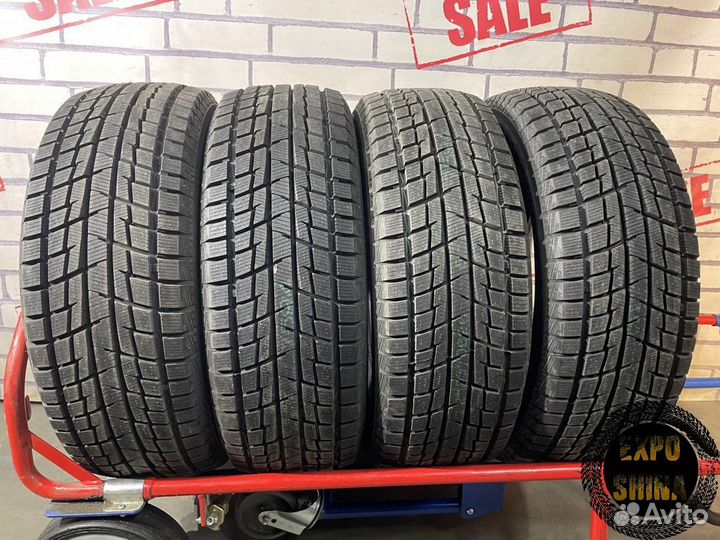 Cooper Weather-Master Ice 600 245/70 R16 107T