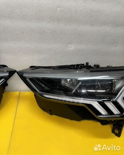 Фара Audi Q3 full LED рестайлинг 2 поколение