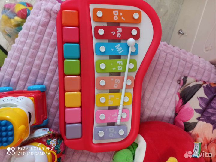 Развивающие игрушки для малышей