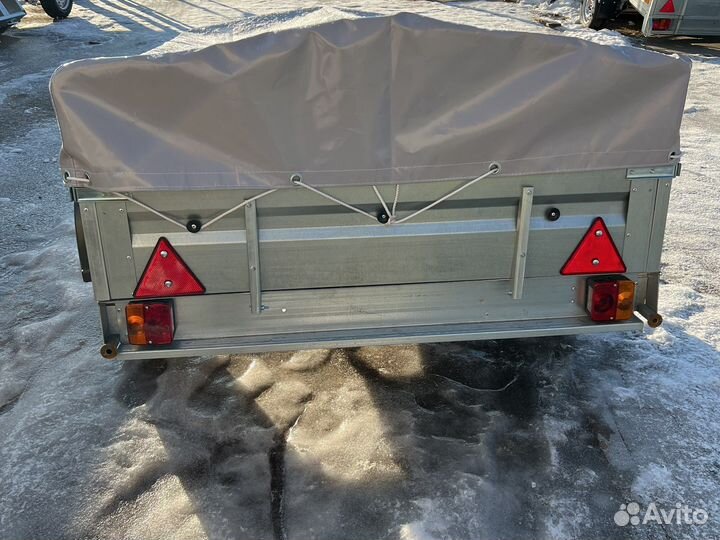 Прицеп легковой