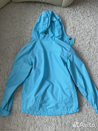 Ветровка женская 42