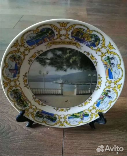 Тарелки декоративные (разные)