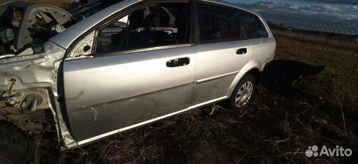 Шевроле Лачетти 1.6 109л.с универсал