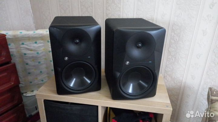 Студийные мониторы mackie MR824
