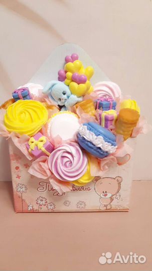 Букет сладостей из мыла