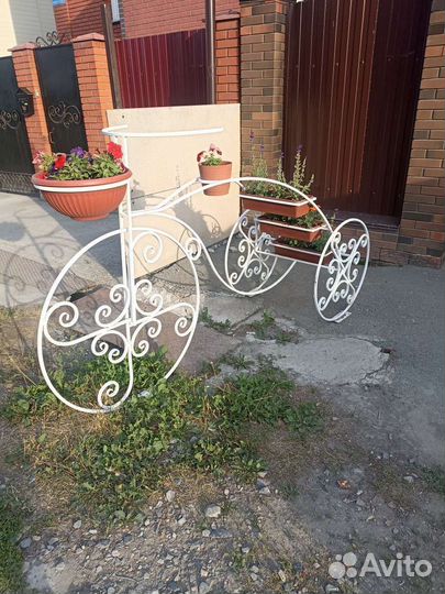 Подставка для цветов