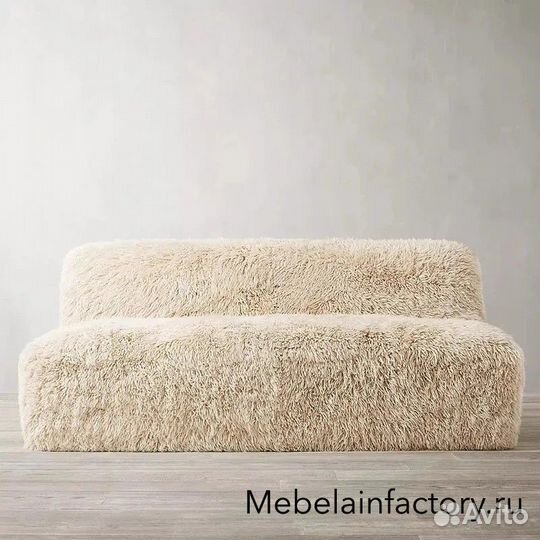 Меховой диван