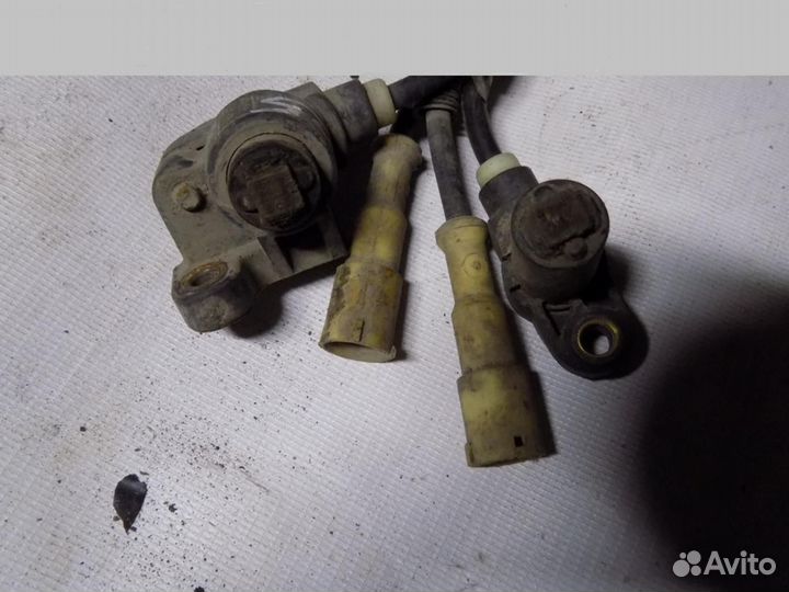 Датчик ABS передний правый Astra F 1991-1998