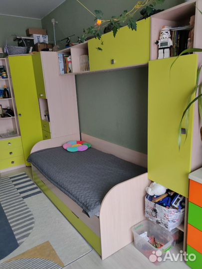 Мебель в детскую комнату