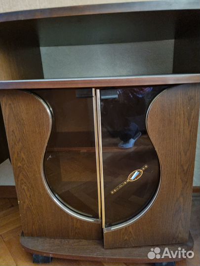 Тумбочка прикроватная/под тв