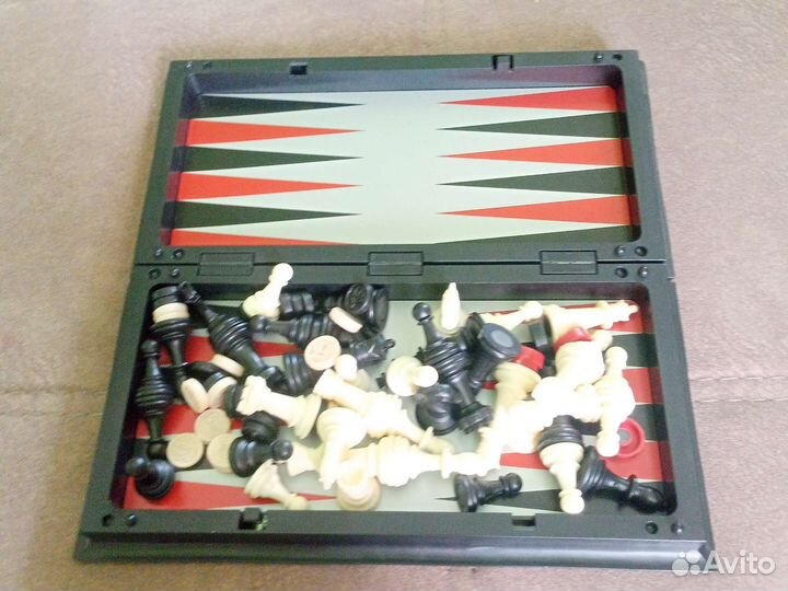 Шахматы шашки и нарды 3 в 1