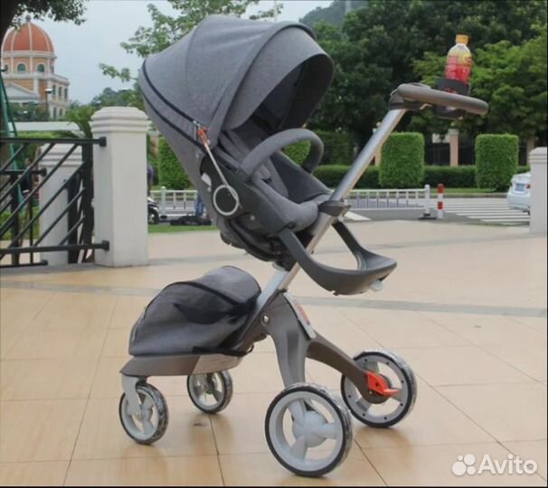 Детская прогулочная коляска