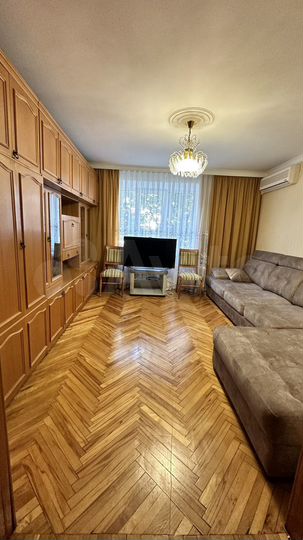 2-к. квартира, 48 м², 4/5 эт.