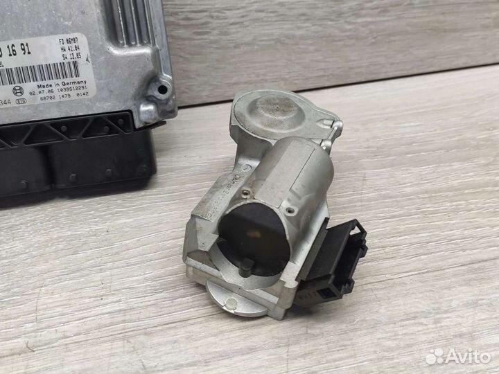 Блок управления двигателем Мерседес W203 OM646