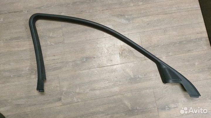 Накладка двери передняя левая Bmw 530 D E61 M57N