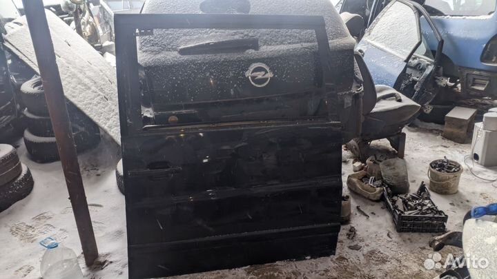 Дверь сдвижная mercedes vito w638