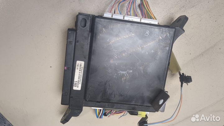 Блок предохранителей Toyota Sequoia 2008, 2008