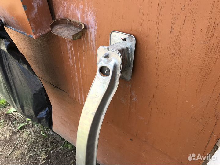 Усилитель заднего бампера LADA vesta