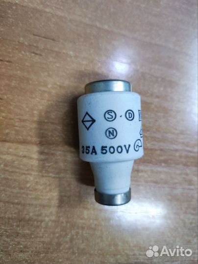 Предохранитель Kema Keur 35-500