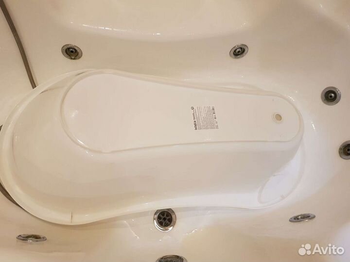 Ванночка для купания с подставкой