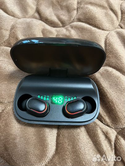Беспроводные наушники новые