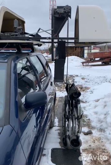 Автомобильный бокс для инвалидной коляски