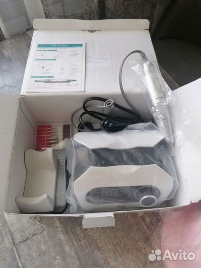 Новый набор для маникюра-педикюра