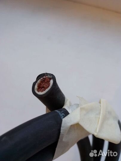 Автомобильный кабель жирный звуковой