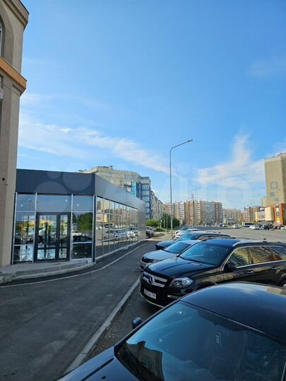 Торговая площадь, 70 м²