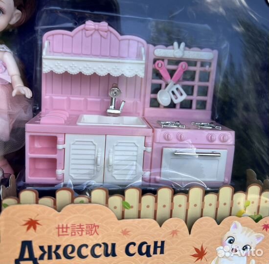 Набор мебель для кухни с куколкой аниме