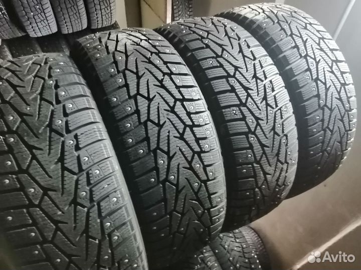 Nokian Tyres Nordman 7 SUV 215/60 R16