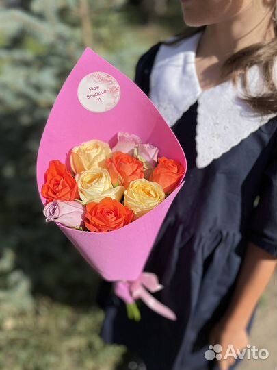 Букет из роз на день знаний