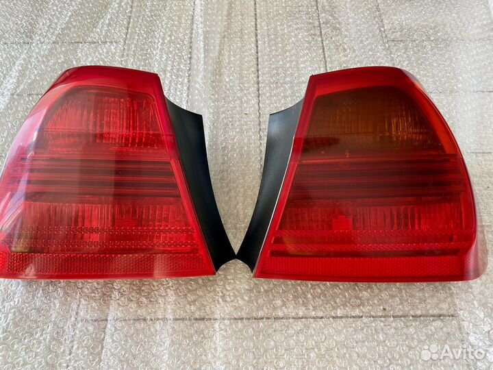 Задние фары bmw e90